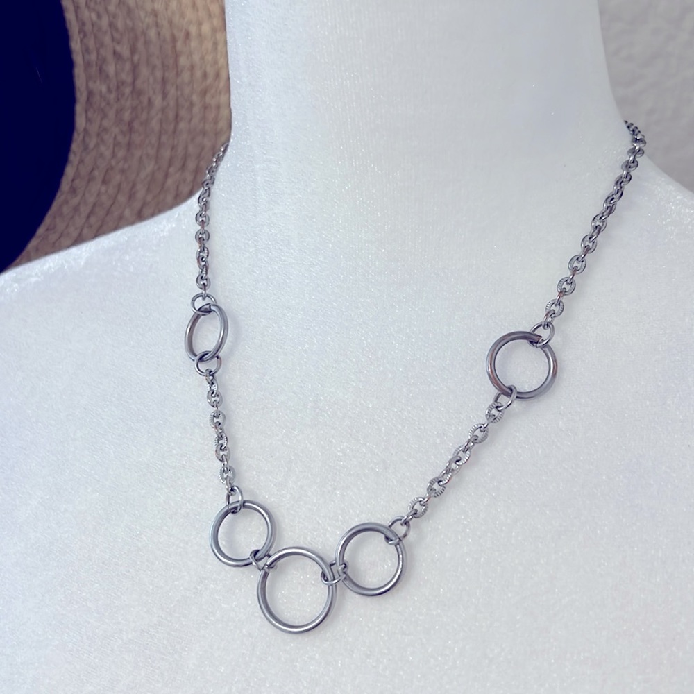 Silver Chain Necklace with Hoops Circles